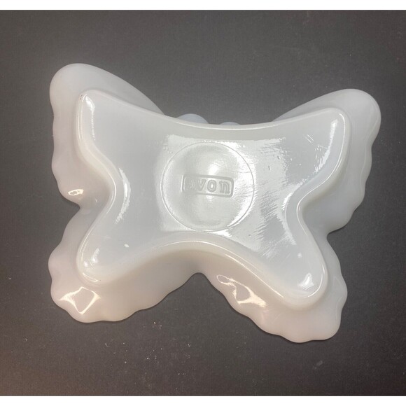 Set of Two Avon Milk Glass Trinket Dishes Owl Soap Dish Butterfly Dish 6" Retro - Picture 4 of 16